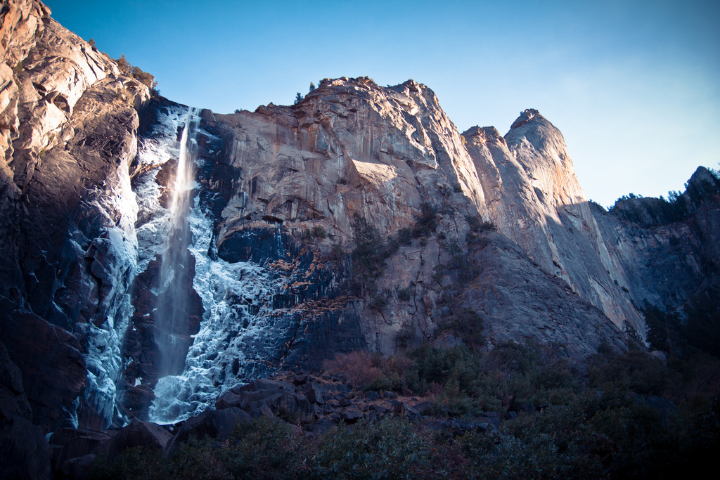 Bridalveil Fall photos of Yosemite